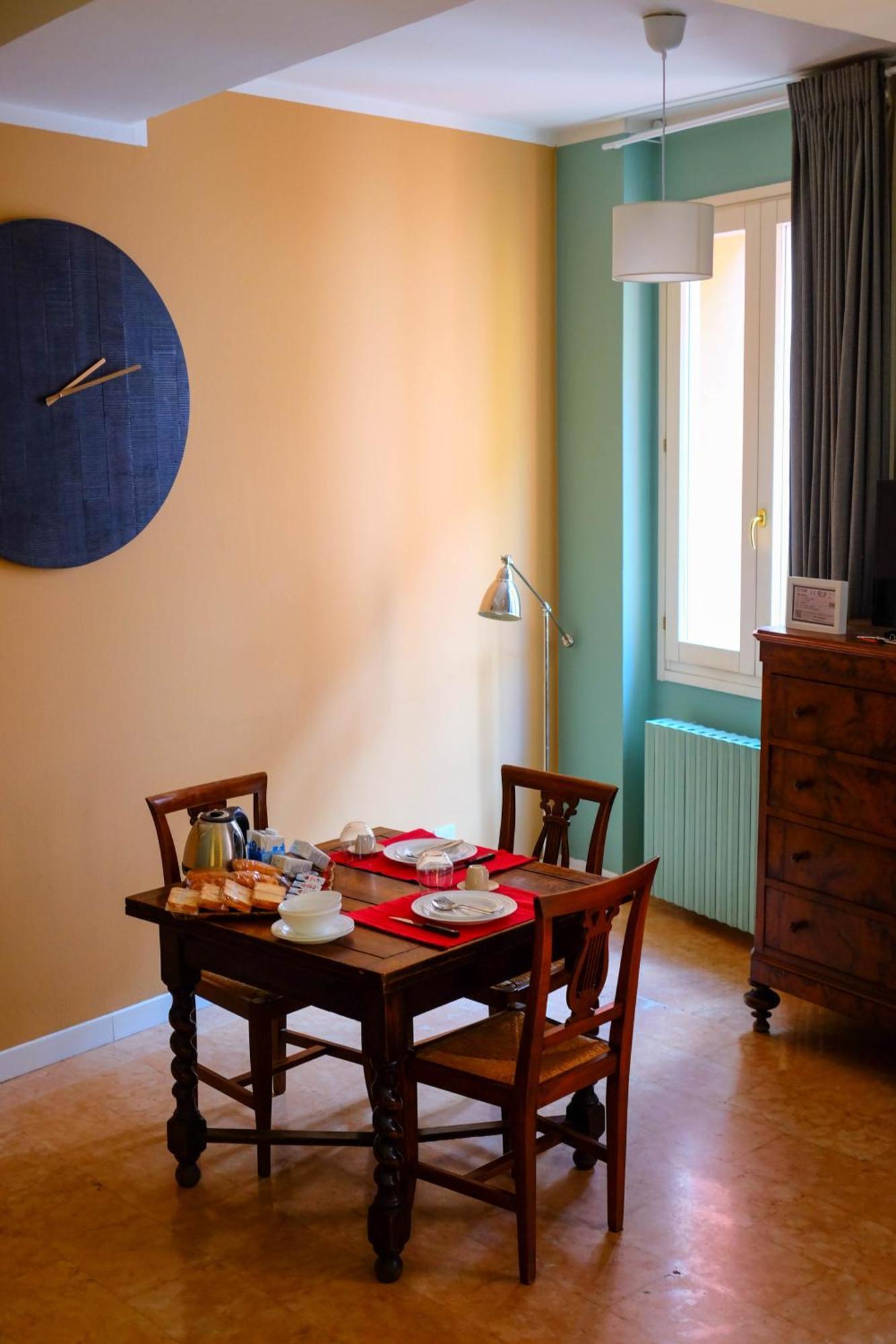 Canard Suite โบโลญญา ภายนอก รูปภาพ